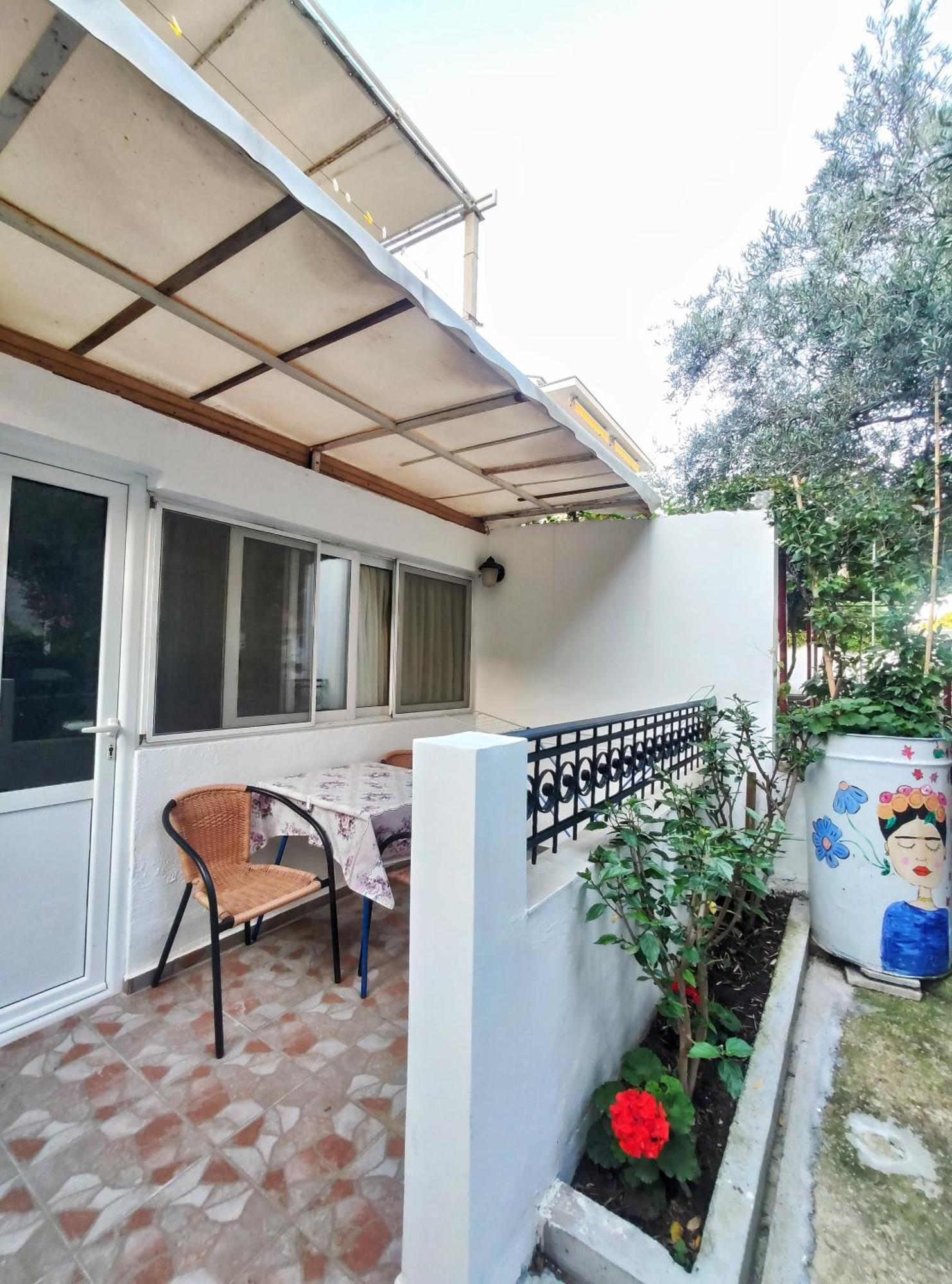 Apartments Gvozdenovic Petrovac Exterior foto